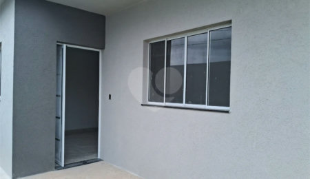 Casa à venda com 2 quartos, sendo 1 suíte,  em Jardim Bandeirantes, Poços de Caldas, MG