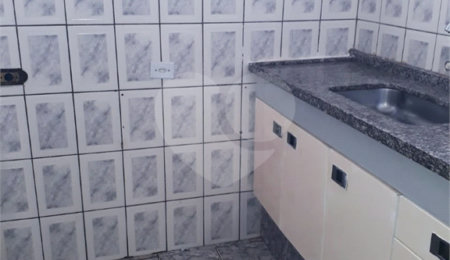 Casa Térrea à venda com 4 quartos em Vila Prado, São Carlos, SP