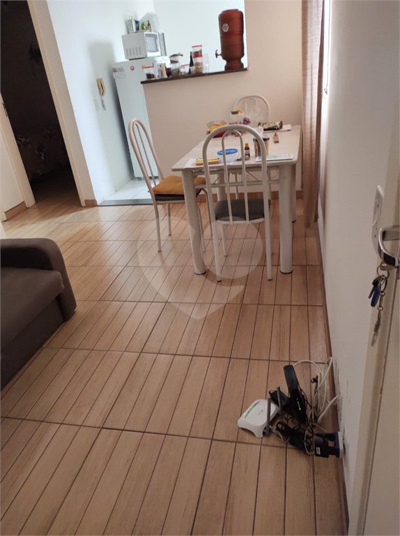 Apartamento no Condomínio Monte Olimpo .