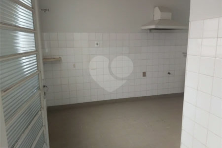 Casa térrea a venda no centro de São Carlos com 3 quartos