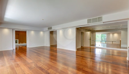 Apartamento à venda ou para alugar com 4 suítes em Santo Amaro, São Paulo, SP