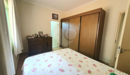 Sobrado à venda com 4 quartos, sendo 2 suítes,  em Parque Santa Felícia Jardim, São Carlos, SP