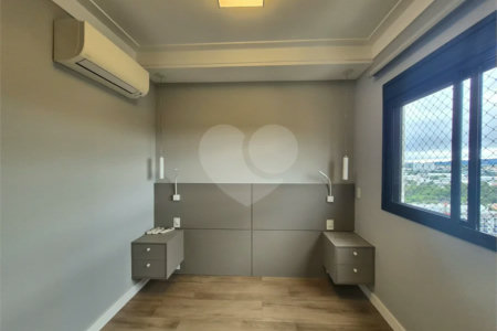 Apartamento à venda na Vila Leopoldina.