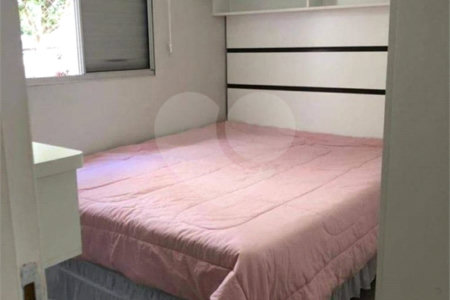 Apartamento no Condomínio Spazio Monte Royal .