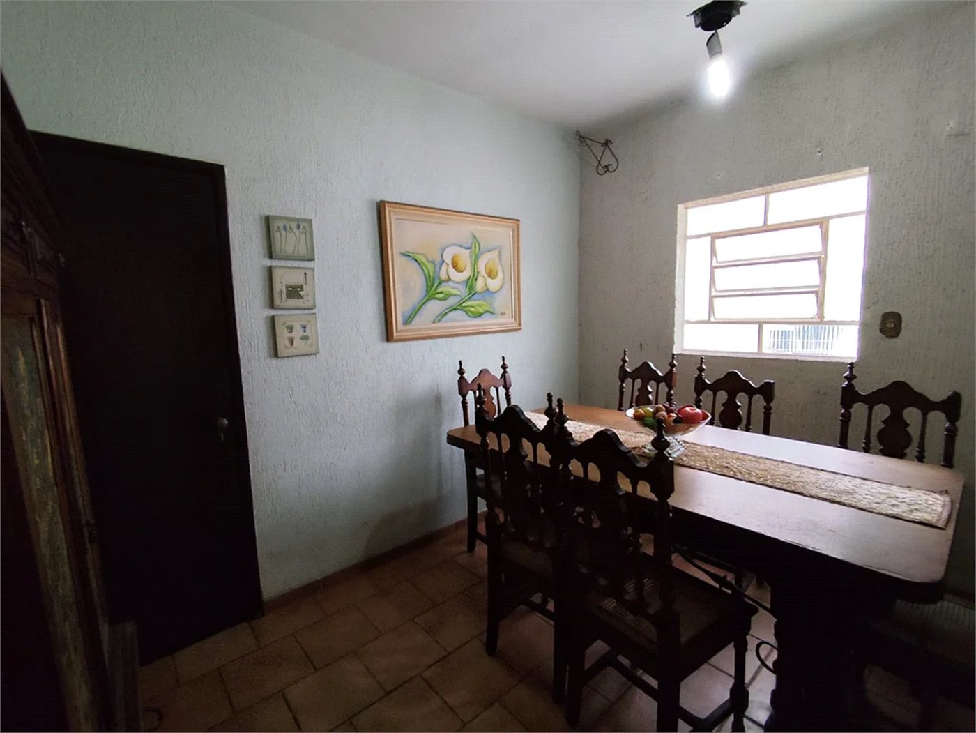 Sobrado à Venda Próximo ao Parque Chácara do Jóquei , 5 dormitórios sendo 3 suítes e 3 vagas !!!