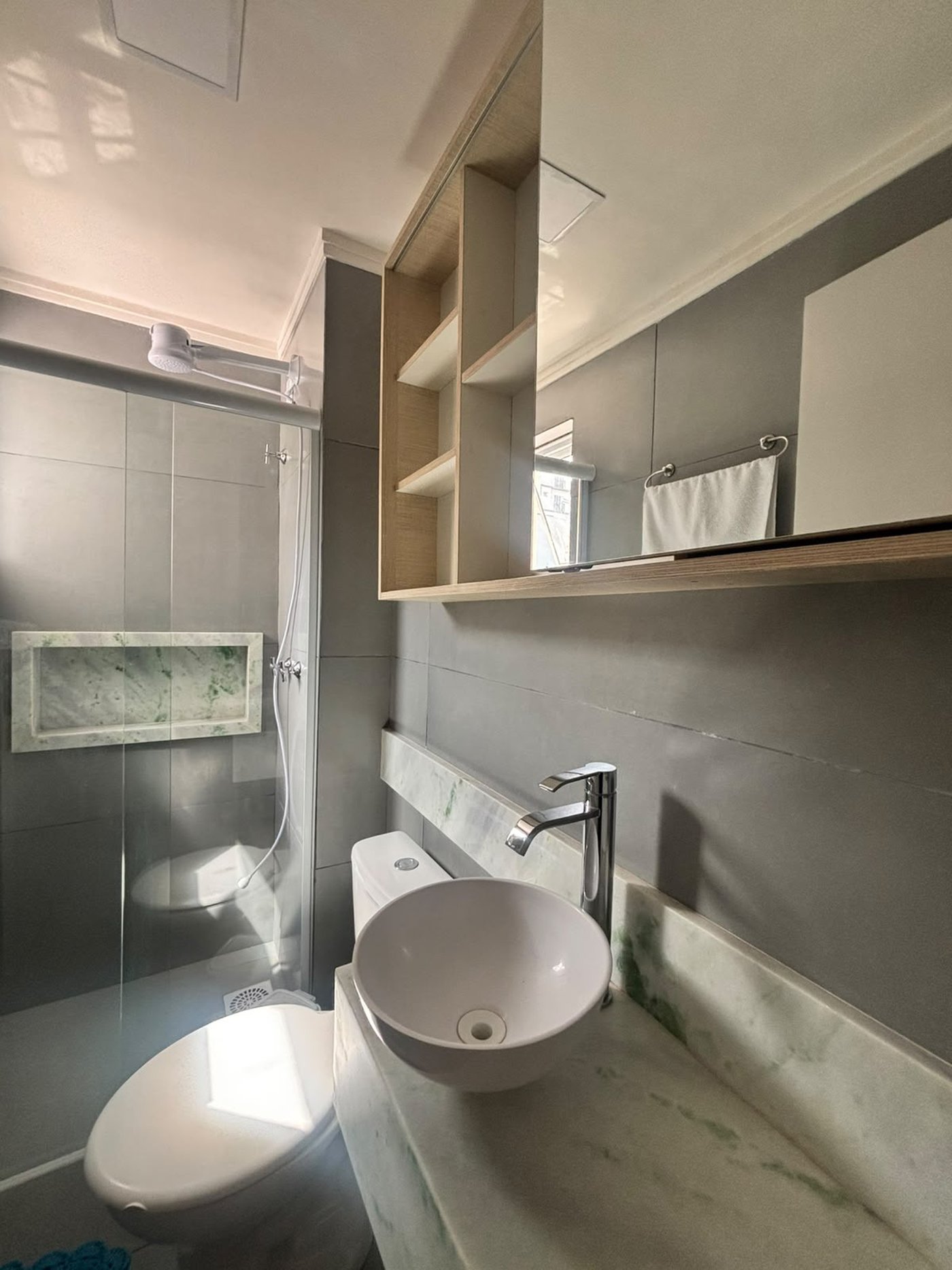 Apartamento à venda com 3 quartos, sendo 1 suíte, em Residencial Summer Ville, Poços de Caldas - MG