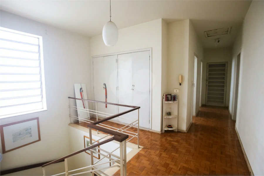 Casa à venda com excelente localização comercial