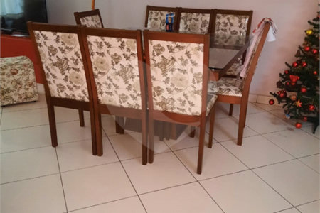 Casa com 120m², 3 dormitórios, sendo 2 suítes, 4 vagas, à venda na Vila Matilde.