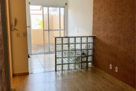 Casa térrea para venda no condomínio fechado Moradas III