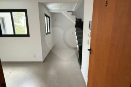 Apartamento com 88,6m², 2 dormitórios, 1 vaga, à venda no Parque Erasmo Assunção em Santo André.