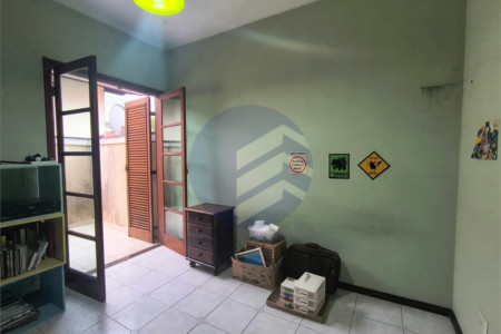 Sobrado à venda com 3 quartos, sendo 1 suíte, em Butantã, São Paulo - SP