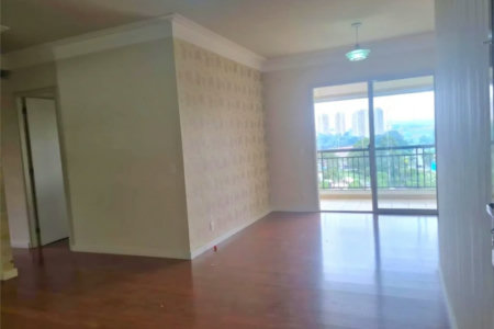 Apartamento com 90 metros no Jardim Ester