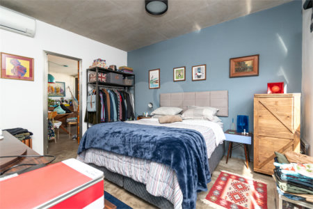 Apartamento reformado e bem localizado na Consolação.