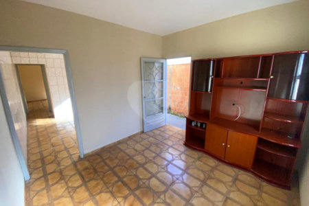 Casa no Jardim Tanagara