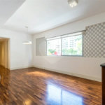 Apartamento para venda em Moema com 2 quartos, sendo 2 suítes, 70m²