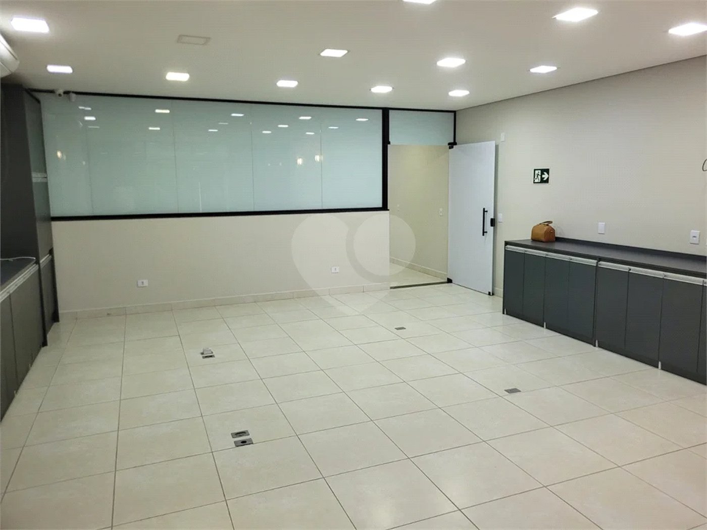 Ponto Comercial 200 m² 4 salas Jardim Armênia - Mogi das Cruzes SP