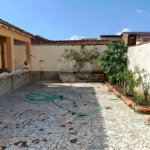 Casa térrea e espaçosa no centro da cidade por apenas R$370.000,00!!! Vamos agendar uma visita?