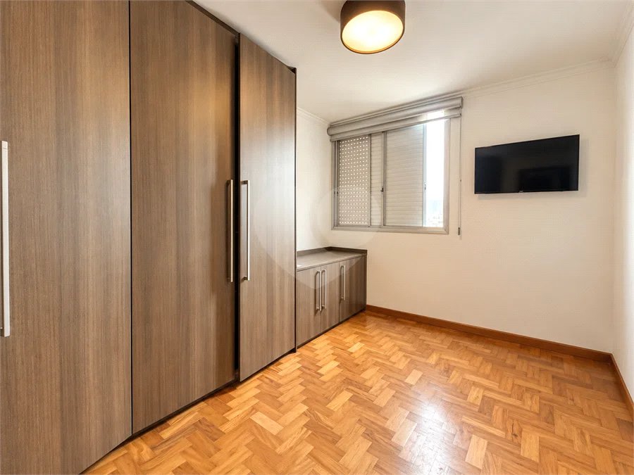 Apartamento com 3 dormitórios sendo 1 suíte à venda em Higienópolis, São Paulo - SP