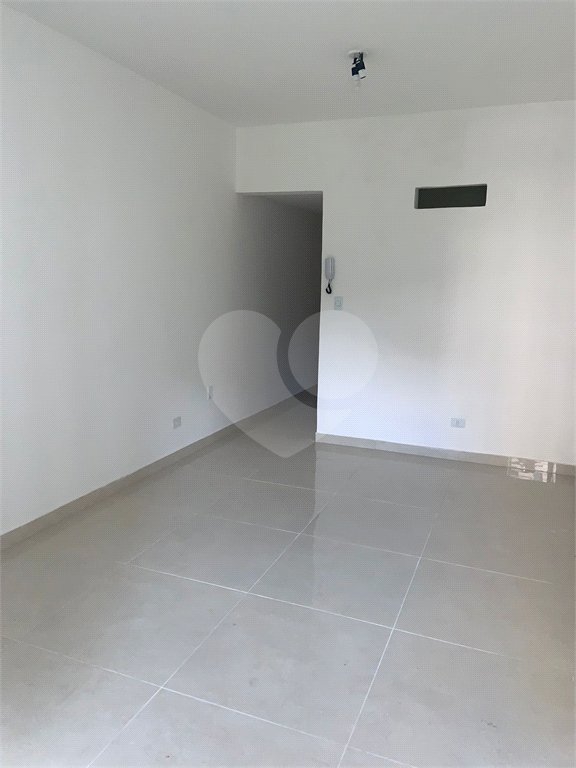 Apartamento disponível para locação no bairro Bela Vista.