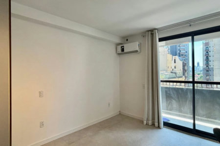 Studio novo e mobiliado para locação 26m² em Pinheiros – próximo ao metrô Faria Lima!