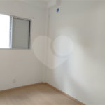 Apartamento com 2 dormitórios