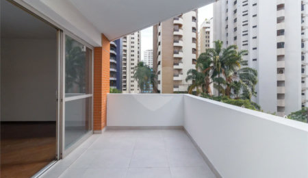 Apartamento à venda com 4 quartos, sendo 2 suítes, em Brooklin, São Paulo, SP