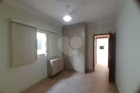 Casa à Venda no Residencial Eldorado - São Carlos