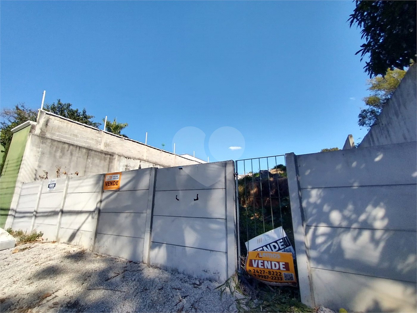 Terreno de 480m² a venda em Atibaia SP