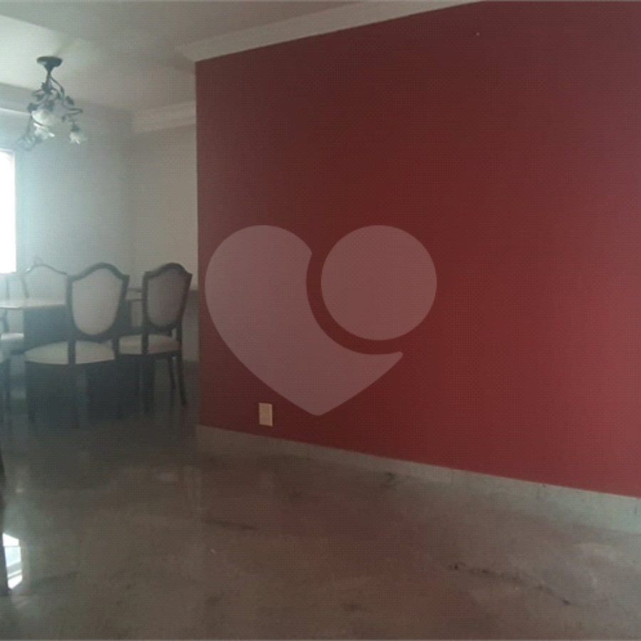 Apartamento a 260 metros da estação Oscar Freire do Metrô