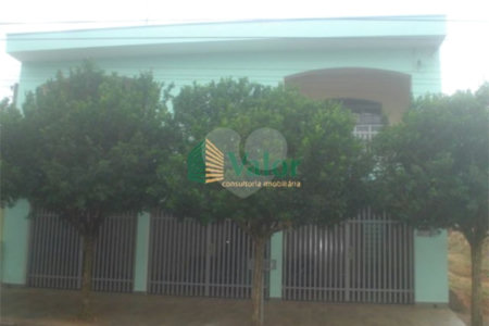 Casa Residencial Portal do Sol á venda.
