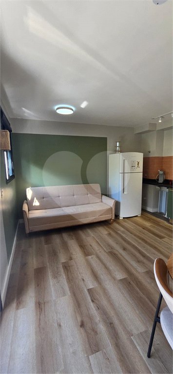 Studio Reformado com Varanda e Lazer Completo 33m2 Campos Elíseos Mobiliado