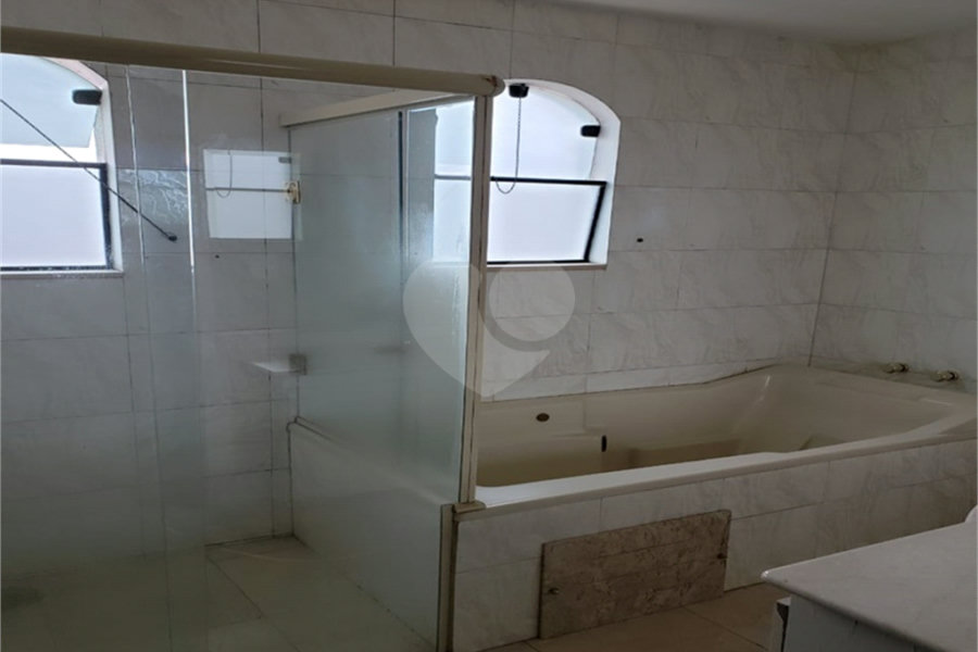 Sobrado à venda com 3 quartos, sendo 1 suíte,  em Vila Maria, São Paulo, SP