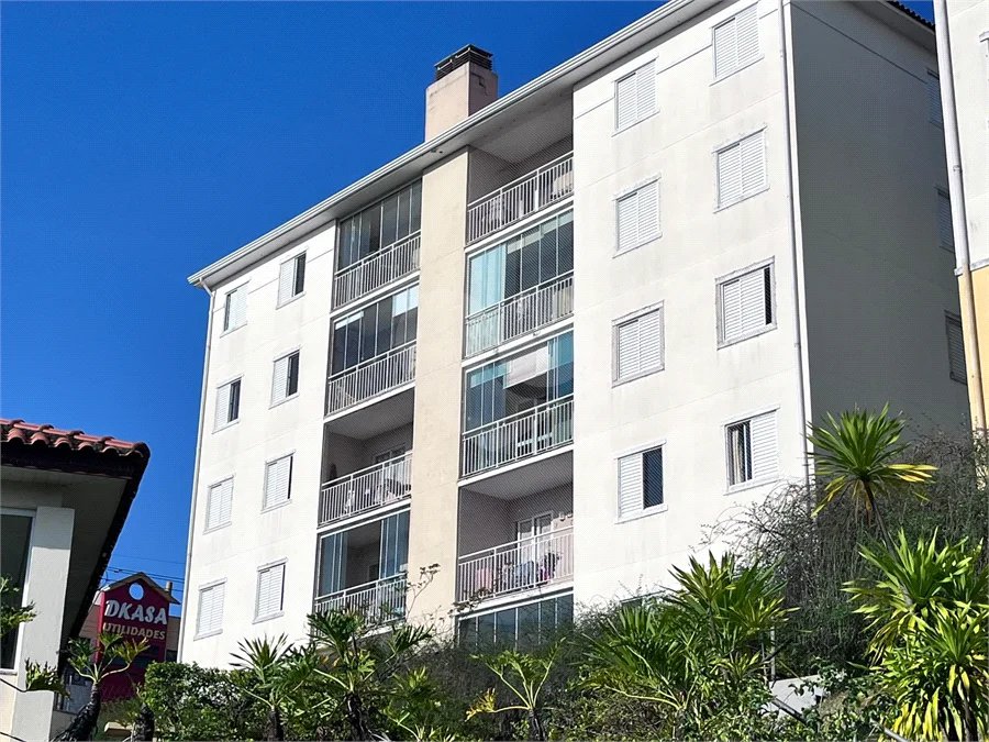 Apartamento térreo à venda no Condomínio Vila Ventura – Valinhos/SP