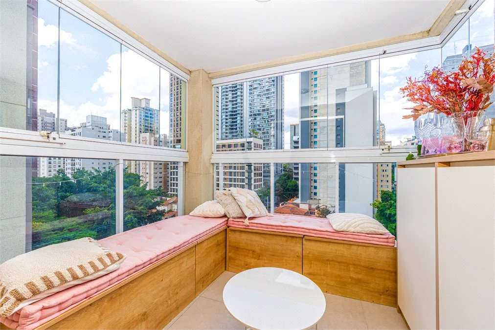 Apartamento à venda com 2 quartos, sendo 1 suíte, em Brooklin, São Paulo, SP