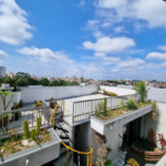 Sobrado com 300m² , 3 dormitórios , sendo 2 suítes , 4 vagas , à venda no Jabaquara.