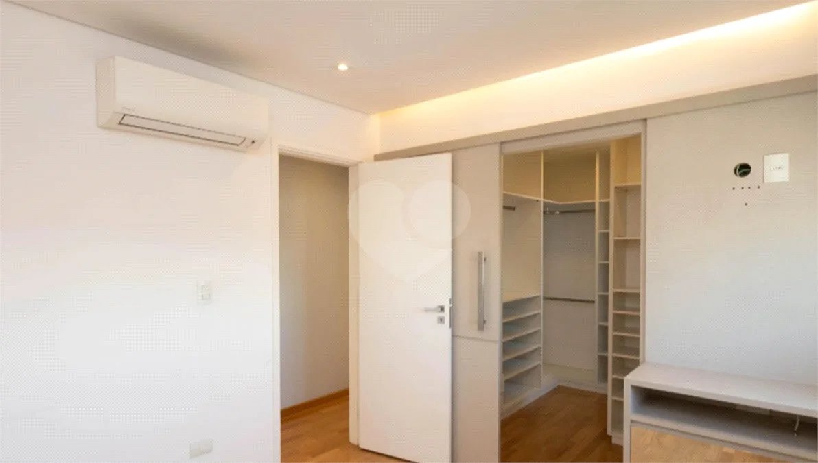 Apartamento à venda na Vila Guilherme com 135 m² com 3 dormitórios