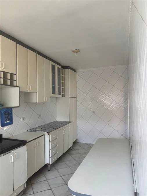 Sobrado à venda com 5 quartos em Bela Vista, Osasco, SP
