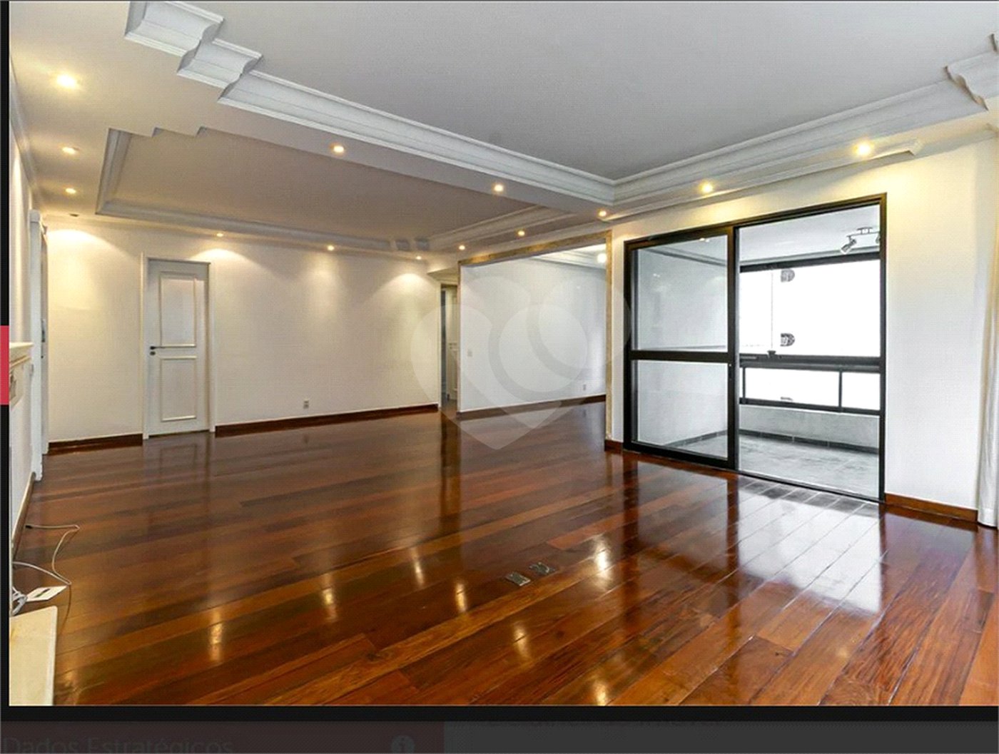 Apartamento a venda em Moema com 162m², 3 quartos ( suítes ) 3 vagas