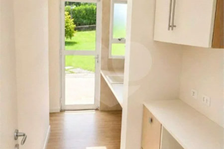 Chácara com 1.504 m² à venda em Guararema - SP