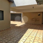 Casa com salão comercial para venda no Jardim Cruzeiro do Sul
