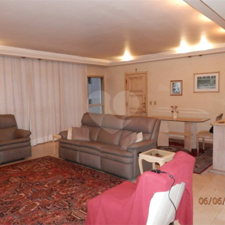 APARTAMENTO PRÓXIMO METRÔ SÃO JUDAS.
