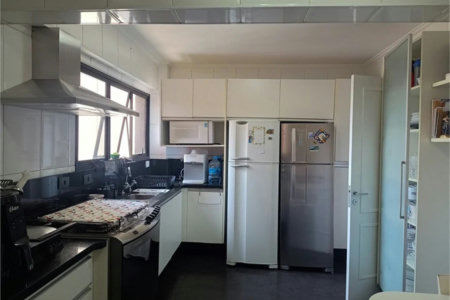Apartamento à venda com 3 suítes em Morumbi, São Paulo, SP