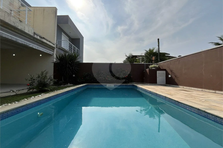 Casa à venda ou para alugar com 3 suítes em Morada da Praia, Bertioga, SP