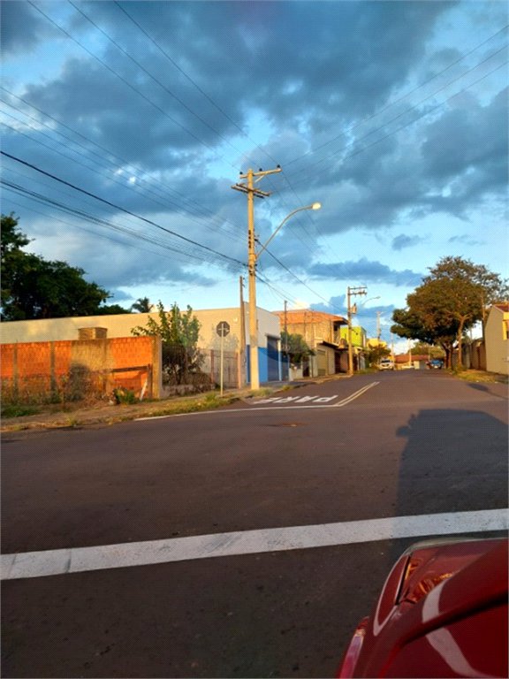 Terreno com 441 m² de área total no Jardim Munique.