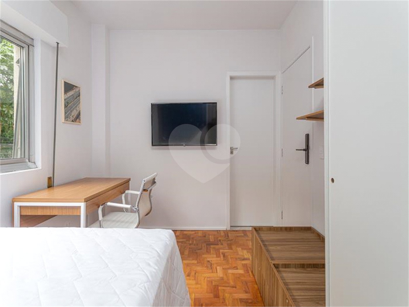 Excelente oportunidade para reformar e ficar com o apartamento dos seus sonhos!