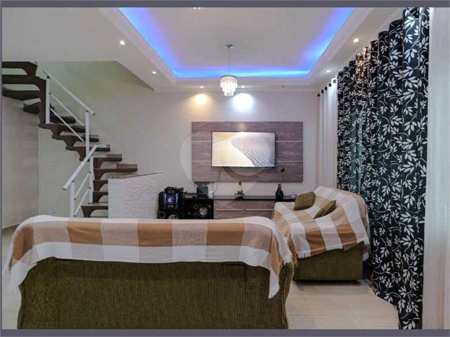 LINDO SOBRADO NO RESIDENCIAL SOLARES – MOGI DAS CRUZES/SP