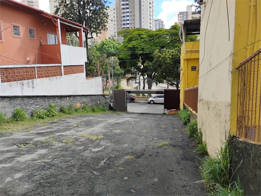 Terreno à Venda na Vila Guarani | 320 m² | 10 x 32 m