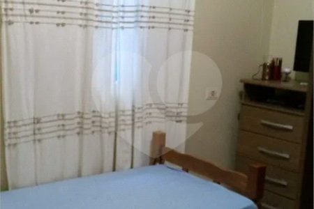 Sobrado com 212m² , 3 dormitórios , 2 vagas , à venda em Santo André.