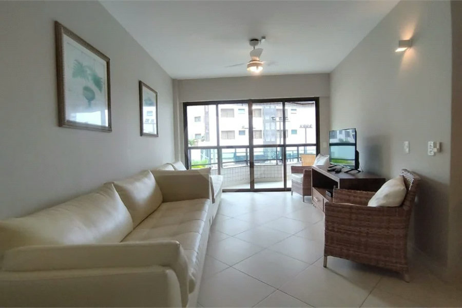Apartamento à venda com 3 quartos, sendo 2 suítes,  em Riviera de São Lourenço, Bertioga, SP