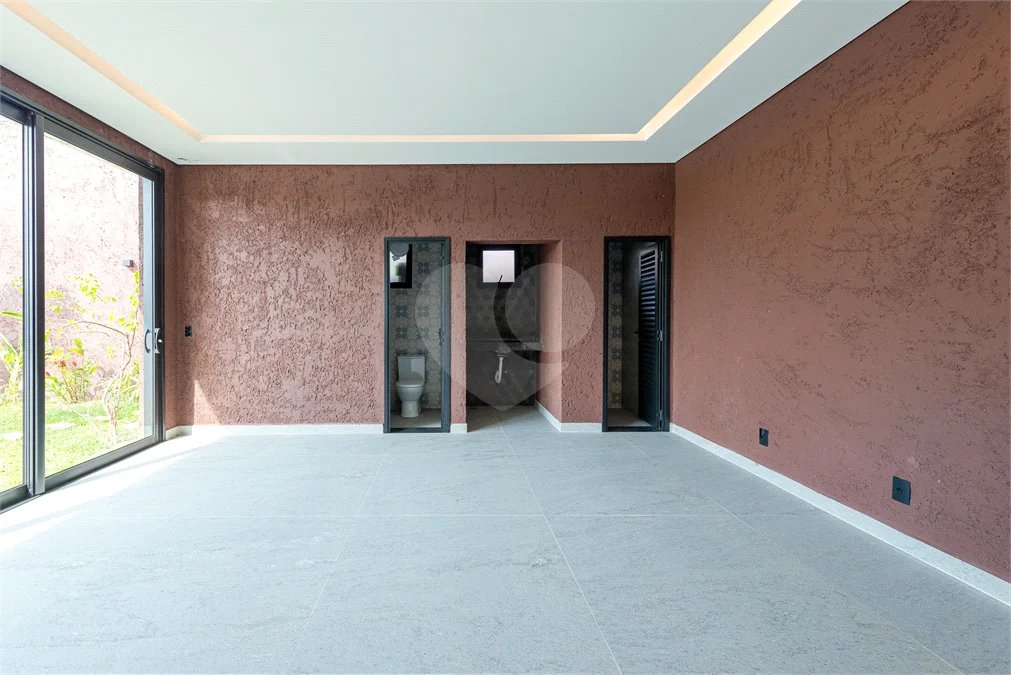 Casa à venda com 4 suítes no condomínio Vale da Santa Fé, Vinhedo - SP
